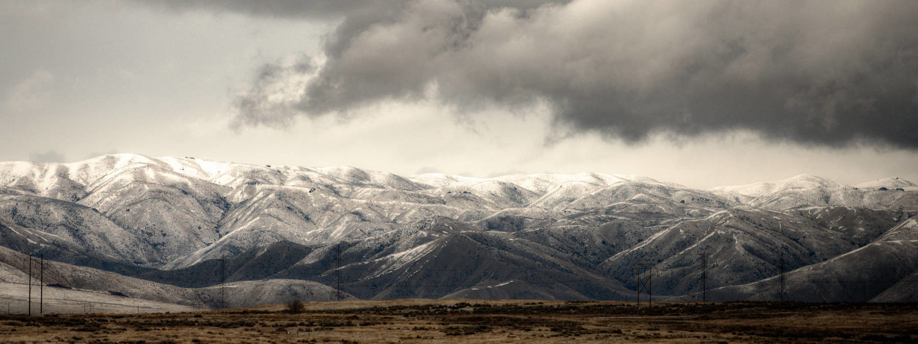 Mystic landscape of mountain ridge in winter